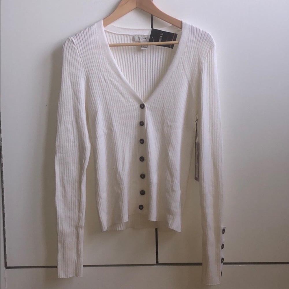 NWT Button up sweater/cardigan
